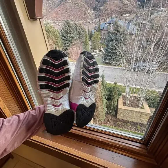 Nike Women’s Metcon - Size 7 - Picture 9 of 13